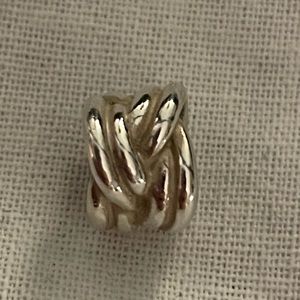 Pandora Twist Charm